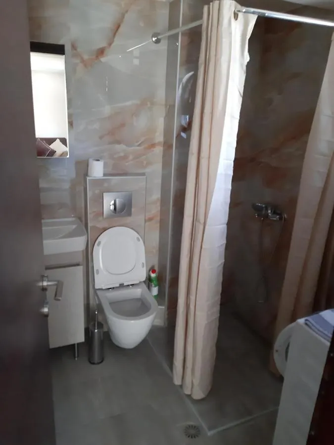 Kosmos Service Apartment City Center 1 With Additional Cost Parking Thessaloníki